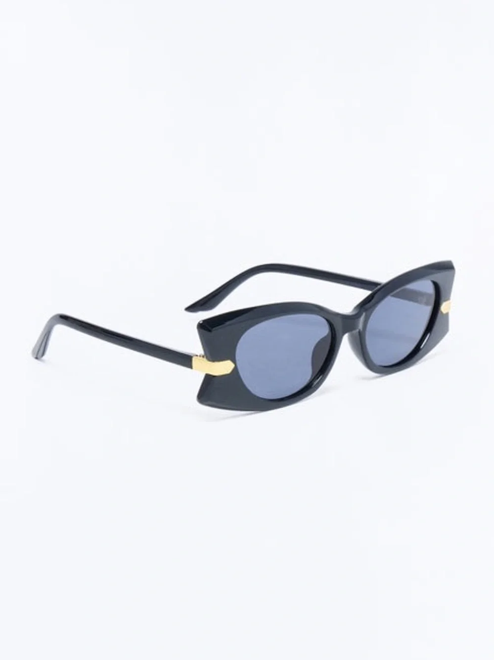 Cat Fight Cat-Eye Sunglasses NEW 🏷️